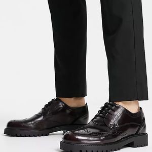 Penguin Original Lace Up Brogues in Burgundy Leather - Size 44 - G84-8